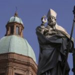 Statua_San_Petronio_-_Bologna__721_1