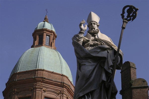 Statua_San_Petronio_-_Bologna__721_1