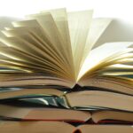 pile-of-books-159866